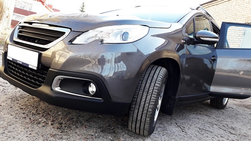 фото шины Michelin Primacy 4 на автомобиле Peugeot 2008