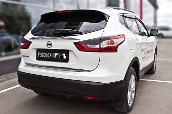 Накладки на задние фонари (реснички) для Nissan Qashqai (2014-2016)