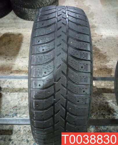 Bridgestone Ice Cruiser 5000 235/65 R17 108T  - 1