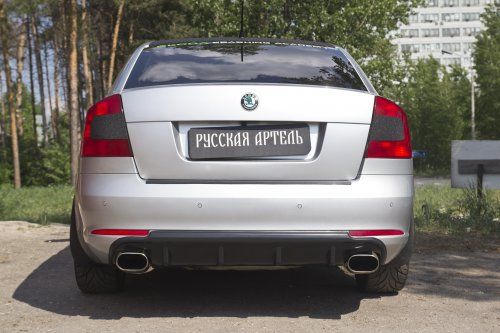 Диффузор на задний бампер для Skoda Octavia A5 (лифтбек) (2008-2013) - 1