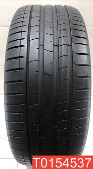 Pirelli P Zero PZ4 275/40 R22 107Y RunFlat