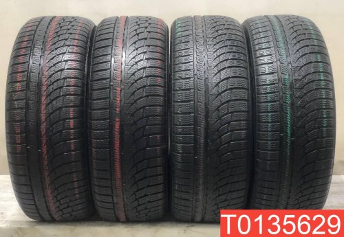 Nokian Tyres WR A4 215/50 R18 92V  - 1
