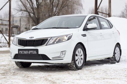 Зимняя заглушка решетки переднего бампера для Kia Rio III (2011-2015) - 1