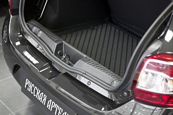 Накладка на порожек багажника для Renault Sandero Stepway II (2018-н.в.)